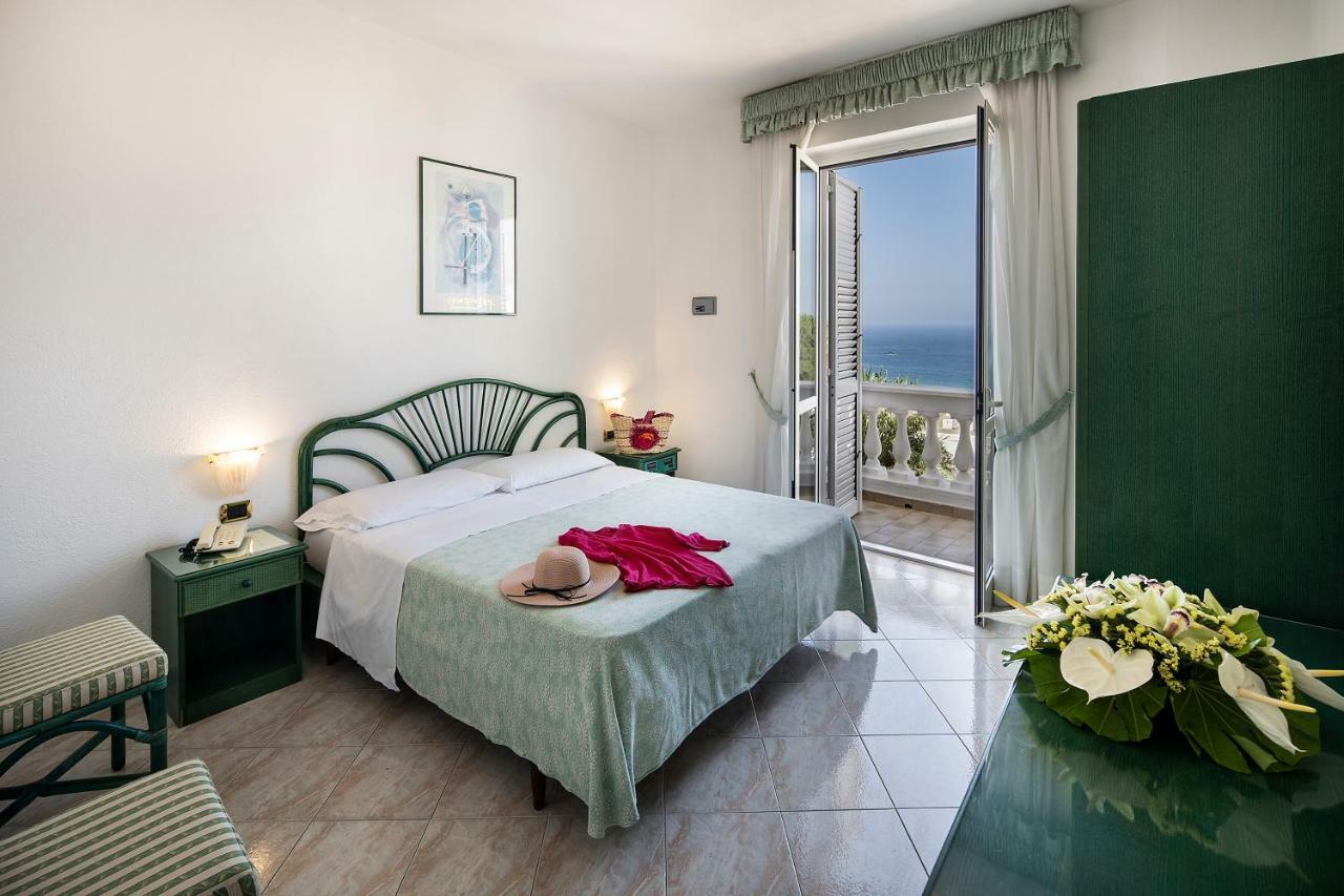 Hotel Terme Park Imperial Forio  Exterior photo